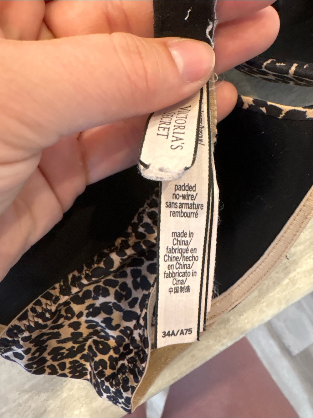 Victoria's Secret Leopard  Bra in Black and Tan - Picture 5 of 6